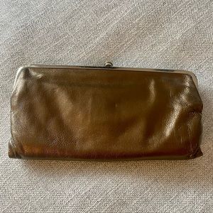 Hobo Lauren Clutch Wallet - Bronze